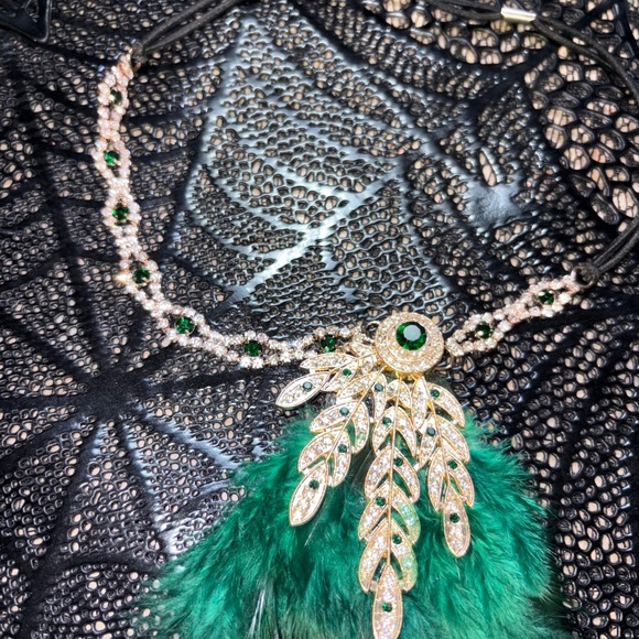 NWOT Green 1920s Flapper Feather Headband Roaring 20s Gatsby Headpiece Women's - Picture 6 of 7